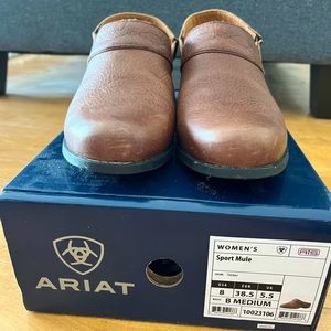 NIB Women’s Ariat Sport Mule in Timber